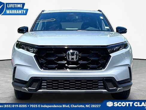 Used 2025 Honda CR-V Sport image 2