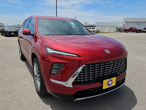 New 2026 Buick Enclave Avenir AWD/4WD image 7