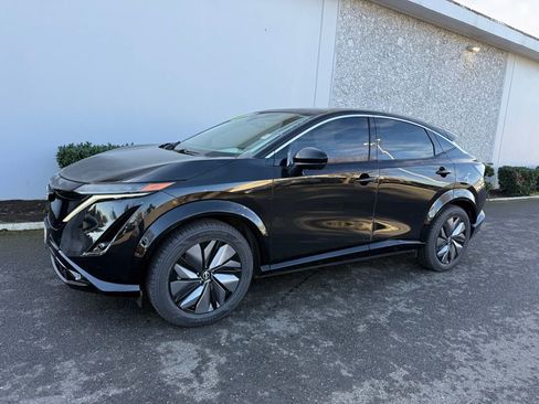 Used 2023 Nissan Ariya FWD image 3