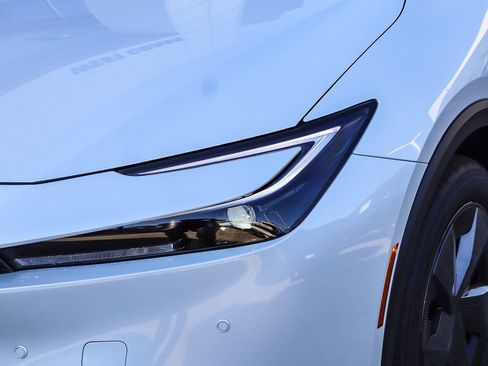 New 2026 Toyota Prius LE image 5