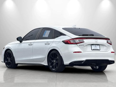 Used 2023 Honda Civic Sport image 6