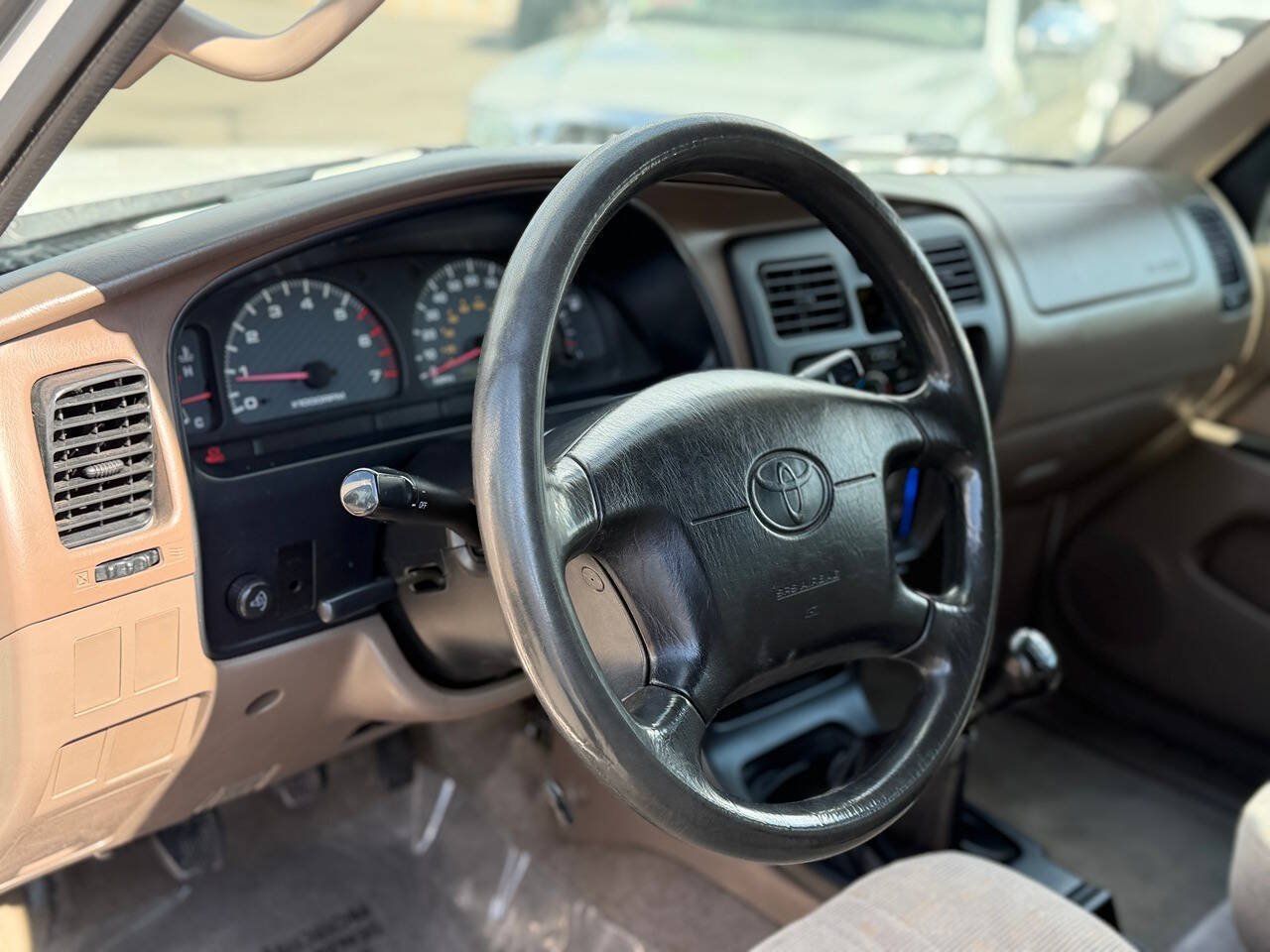 Used 2000 Toyota 4Runner 2WD w/ Upgrade Value Pkg 1 image 7
