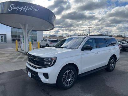 Used 2025 Ford Expedition Active