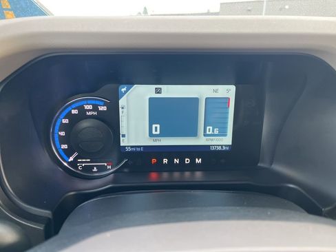 Used 2023 Ford Bronco Wildtrak image 17