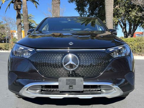 Used 2023 Mercedes-Benz EQE 350+ 4MATIC SUV w/ Exclusive Trim Package image 78