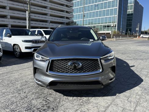 Certified 2025 INFINITI QX50 Pure image 2