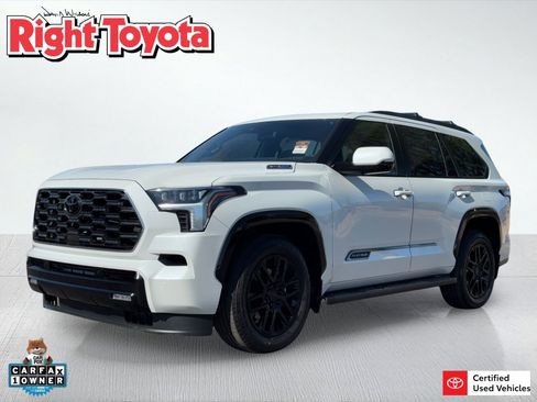 Certified 2025 Toyota Sequoia Platinum image 1