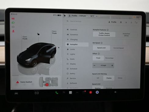 Used 2023 Tesla Model Y Long Range image 26