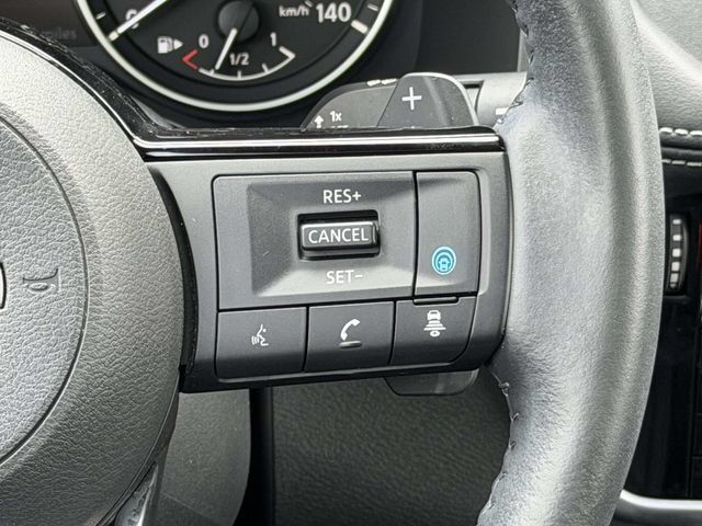 Used 2023 Nissan Rogue SL AWD/4WD image 24