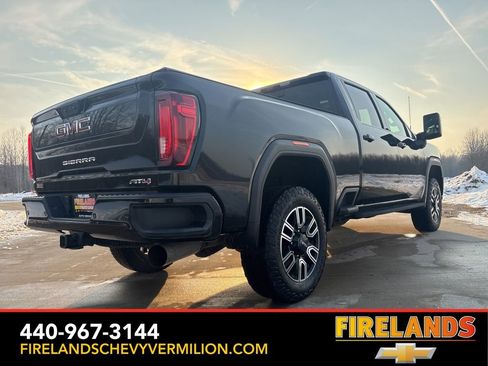 Certified 2022 GMC Sierra 2500 AT4 w/ AT4 Premium Plus Package image 9