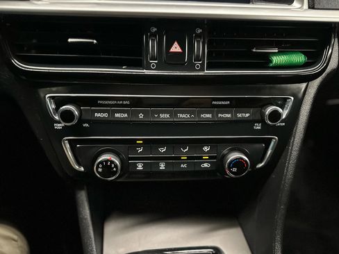 Used 2019 Kia Optima LX image 19