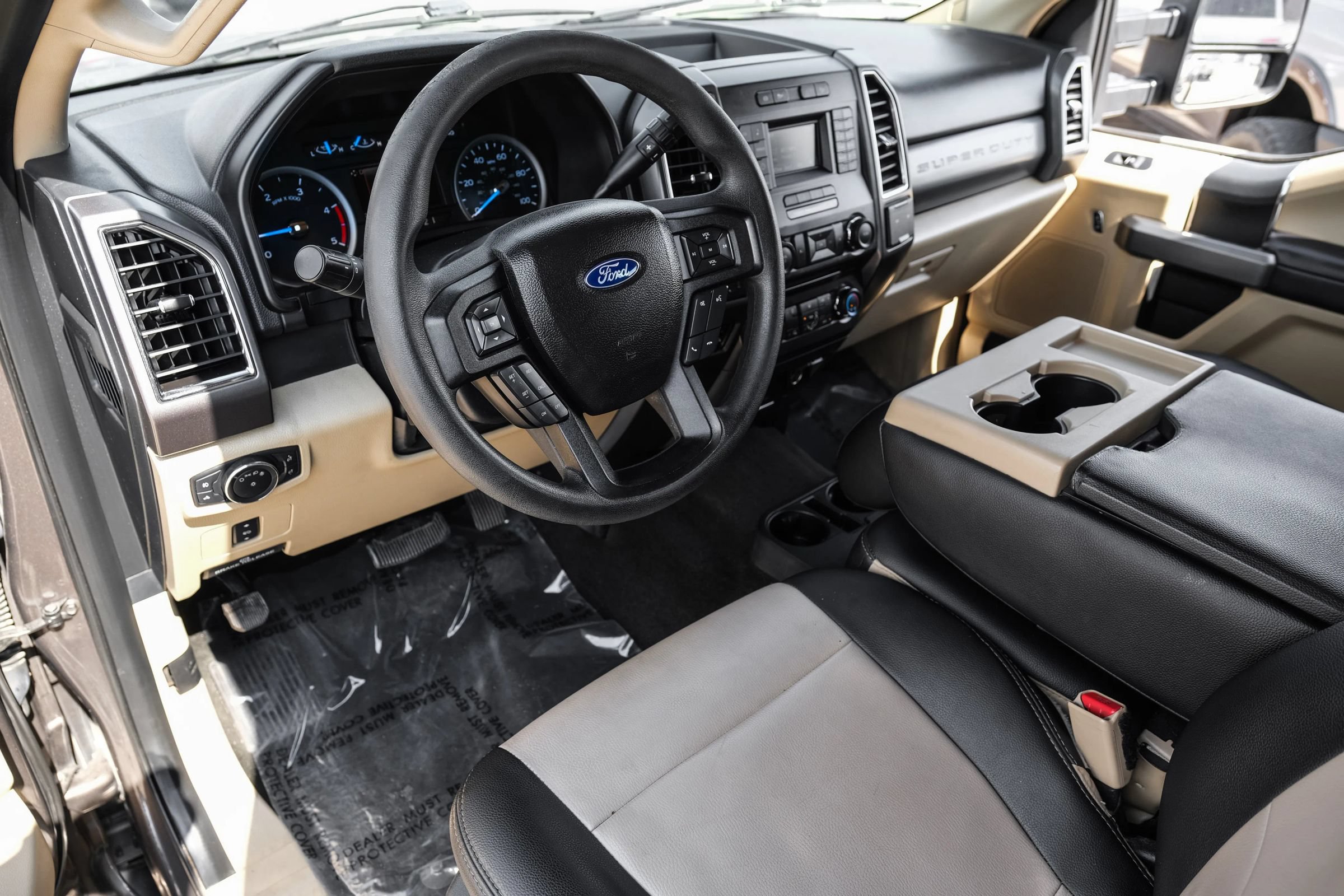 Used 2017 Ford F250 XLT w/ XLT Value Package AWD/4WD image 13