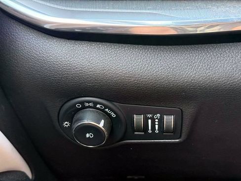 Certified 2023 Jeep Compass Limited AWD/4WD image 22
