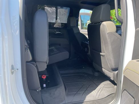 Used 2025 Chevrolet Silverado 1500 ZR2 w/ Technology Package AWD/4WD image 55