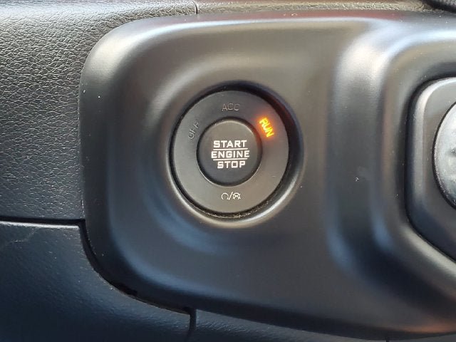 Used 2020 Jeep Wrangler Unlimited Rubicon w/ Dual Top Group AWD/4WD image 13
