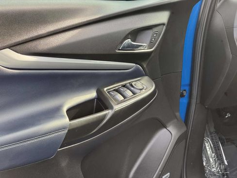 Used 2023 Chevrolet Bolt EUV Premier w/ Sun & Sound Package FWD image 20
