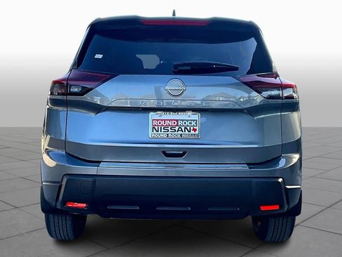 New 2026 Nissan Rogue SV image 4