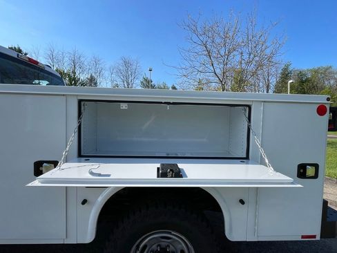New 2026 Ford F350 XL w/ XL Off-Road Package AWD/4WD image 30