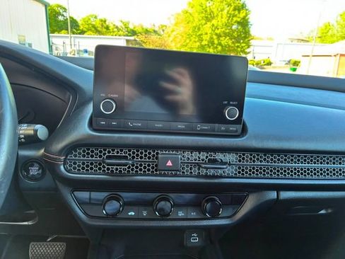 Used 2023 Honda HR-V Sport image 26