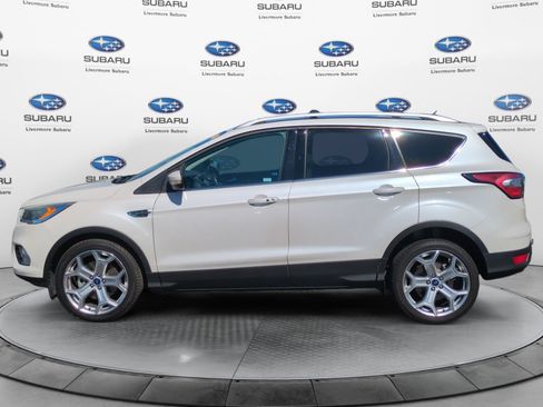 Used 2017 Ford Escape Titanium w/ Equipment Group 301A FWD image 3