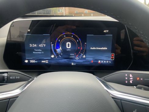 New 2026 Chevrolet Equinox LT w/ Convenience Package II image 20