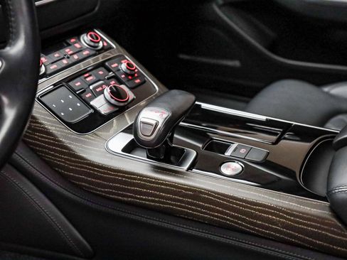 Used 2017 Audi A8 L 3.0T w/ Executive Package image 22