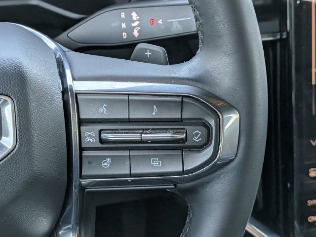 Used 2026 GMC Acadia Elevation FWD image 29