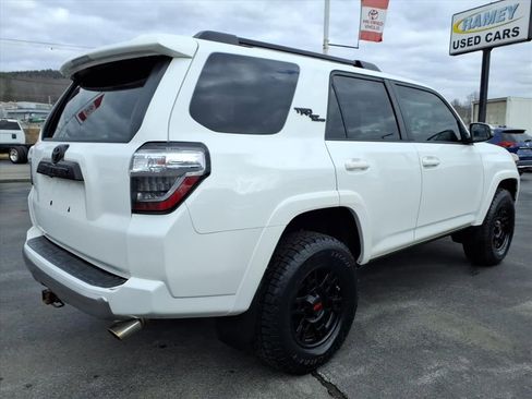 Used 2020 Toyota 4Runner TRD Off-Road Premium image 4