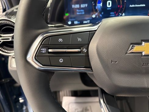 New 2026 Chevrolet Equinox LT w/ Convenience Package II AWD/4WD image 4