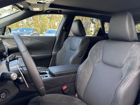 New 2026 Lexus RX 450h AWD image 17