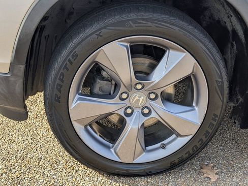 Used 2019 Honda Passport Touring image 9