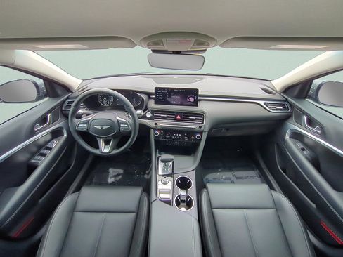 Used 2026 Genesis G70 2.5T RWD image 10
