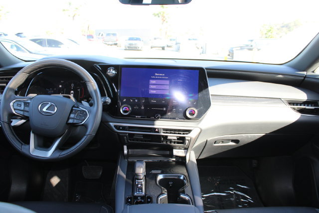 Used 2025 Lexus RX 350 Premium w/ Convenience Package FWD image 10