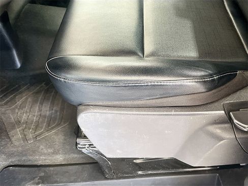 Used 2024 Ford Transit 250 148 Medium Roof w/ Load Area Protection Package image 19