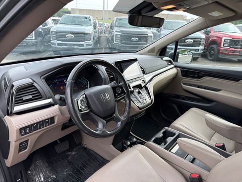 Used 2018 Honda Odyssey Elite image 12