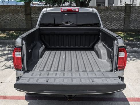 Used 2023 GMC Canyon AT4 w/ Canyon Safety Plus Package AWD/4WD image 69