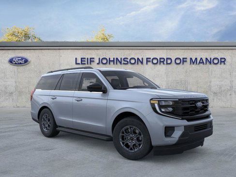 New 2025 Ford Expedition Active RWD image 7