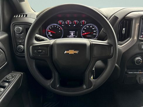 Used 2021 Chevrolet Silverado 1500 Custom AWD/4WD image 15