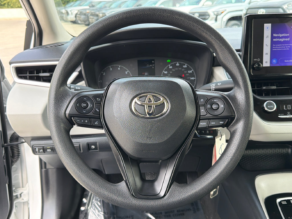 Used 2024 Toyota Corolla LE FWD image 24