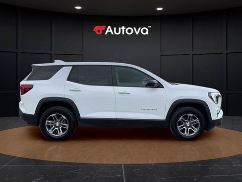 Used 2025 GMC Terrain Elevation AWD/4WD image 6