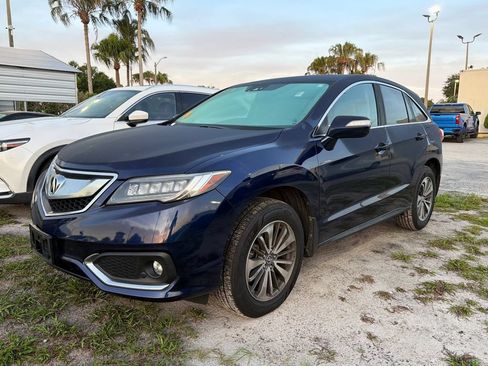 Used 2017 Acura RDX AWD w/ Advance Package image 3