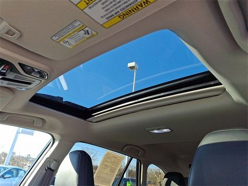 Used 2025 Subaru Outback Limited image 15