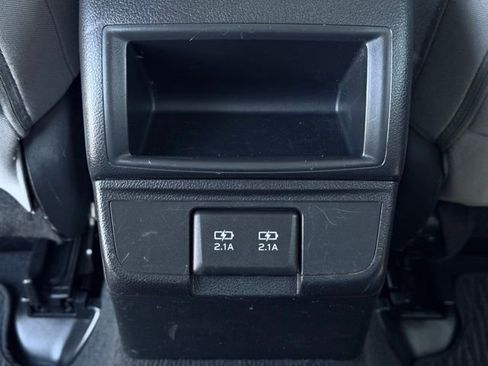 Used 2019 Subaru Outback 2.5i Premium AWD/4WD image 23