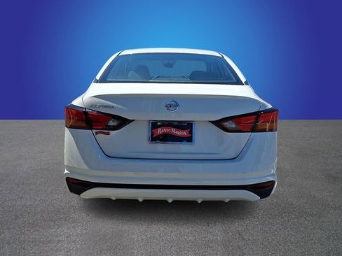 Used 2022 Nissan Altima 2.5 S FWD image 6