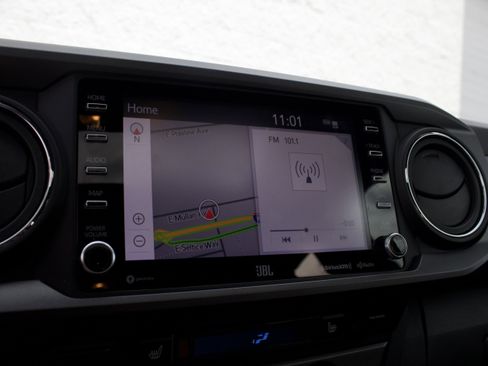 Used 2023 Toyota Tacoma TRD Off-Road w/ TRD Premium Off Road Package image 22