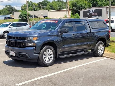 Used 2022 Chevrolet Silverado 1500 Custom w/ Safety Confidence Package RWD image 4