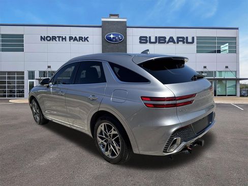 Used 2024 Genesis GV70 2.5T w/ Advanced Package AWD/4WD image 3