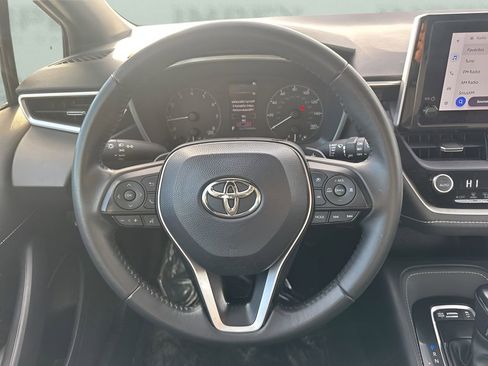 Used 2023 Toyota Corolla SE image 12
