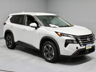 Used 2024 Nissan Rogue SV