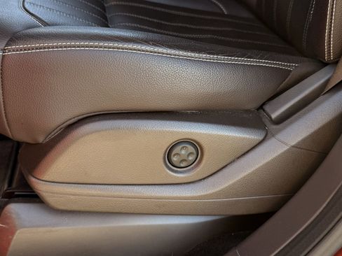 Used 2016 Mercedes-Benz GLE 350 image 28